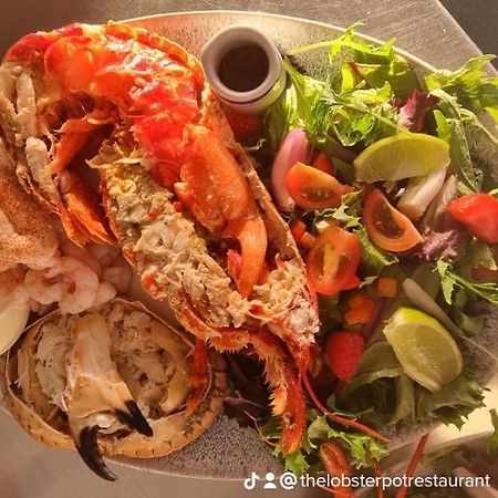 The Lobster Pot Cottage Church Bay Llanrhyddlad Экстерьер фото