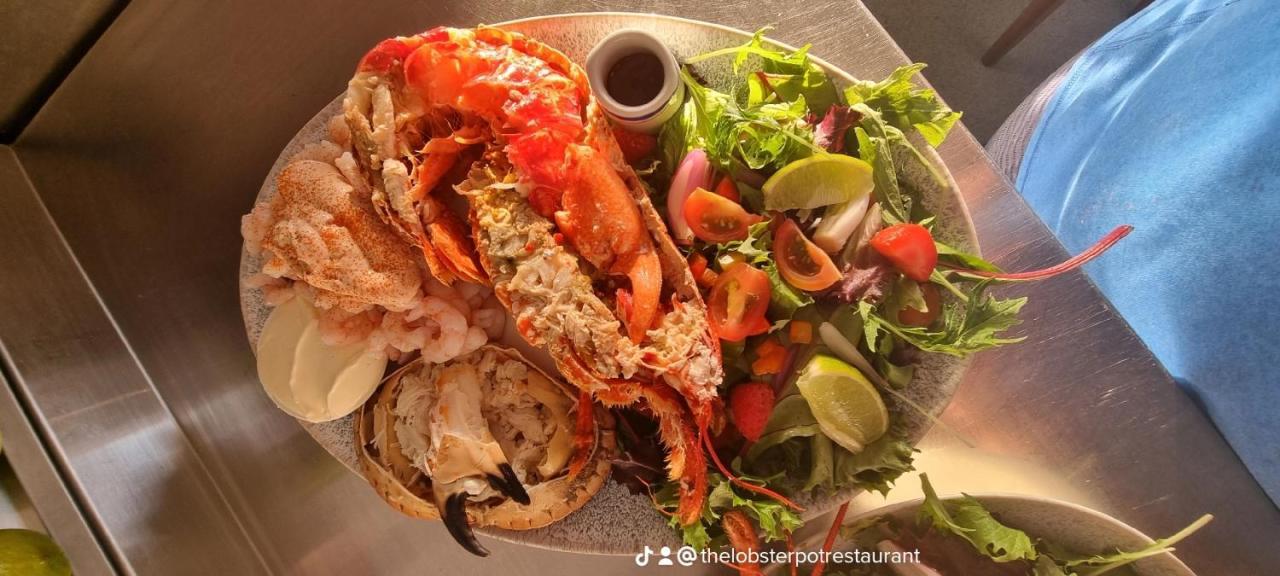 The Lobster Pot Cottage Church Bay Llanrhyddlad Экстерьер фото